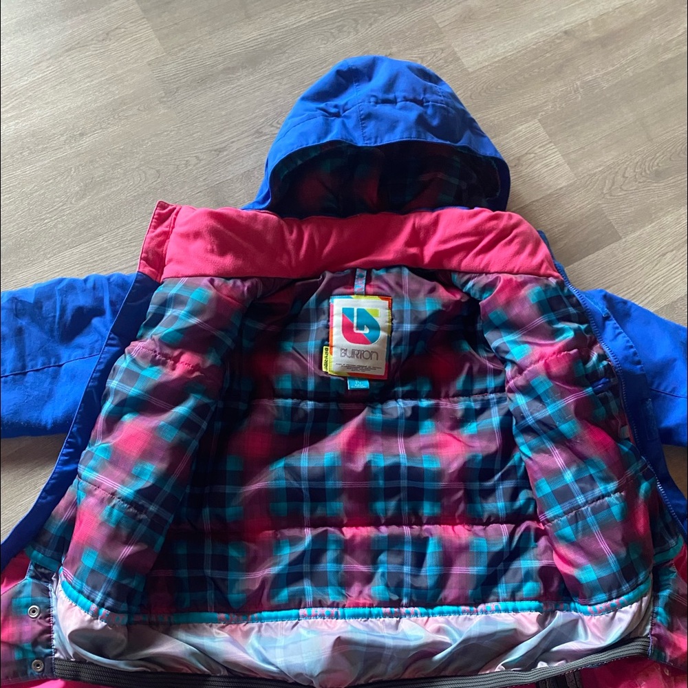 Girls Burton snowboarding jacket size Large